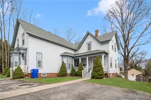 21 Woodside Ave, West Warwick, RI 02893 - Photo 35