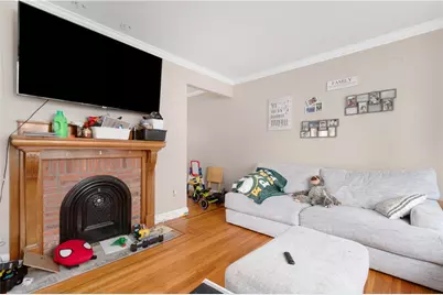 21 Woodside Avenue, West Warwick, RI 02893 - Photo 11