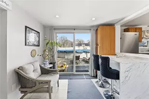 136 Missouri Dr, Warwick, RI 02886 - Photo 9