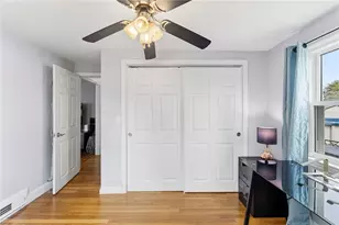 136 Missouri Dr, Warwick, RI 02886 - Photo 11