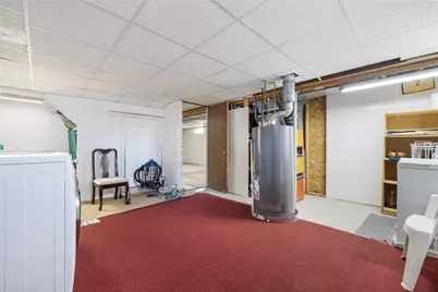 106 Sumner Avenue, Central Falls, RI 02863 - Photo 15