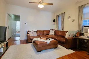 102 Broadway, Newport, RI 02840 - Photo 7