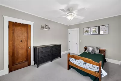 43 Longwood Avenue, Providence, RI 02908 - Photo 15