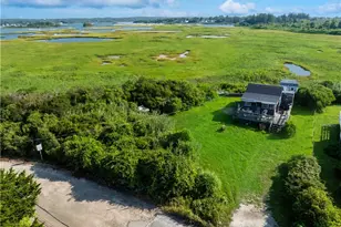 853 W Beach Rd, Charlestown, RI 02813 - Photo 3