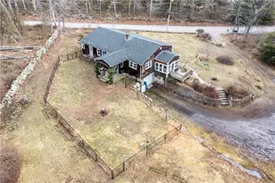 982 Wordens Pond Rd, South Kingstown, RI 02879 - Photo 9