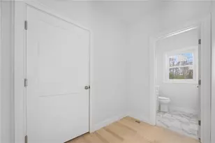 350 Nooseneck Hill Rd, Richmond, RI 02812 - Photo 15