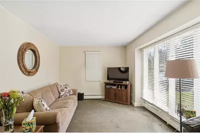 20 Sherman Avenue, Bristol, RI 02809 - Photo 9