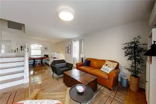 364 Bellevue Ave, Newport, RI 02840 - Photo 3