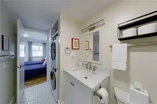 364 Bellevue Ave, Newport, RI 02840 - Photo 15