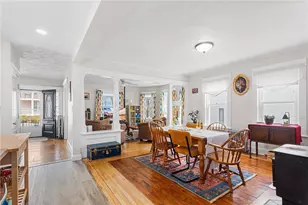 32 5th Ave, Woonsocket, RI 02895 - Photo 7