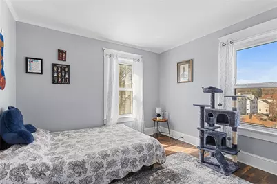 32 5th Avenue, Woonsocket, RI 02895 - Photo 15