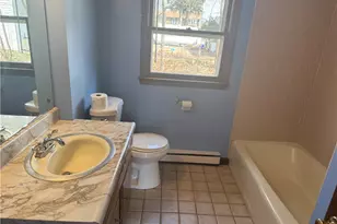 82 Valley Ave, Warwick, RI 02886 - Photo 9