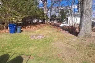 82 Valley Ave, Warwick, RI 02886 - Photo 5