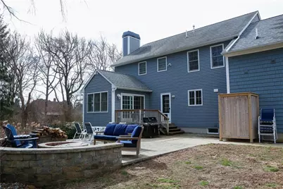 87 Woodward Ave Avenue, Narragansett, RI 02882 - Photo 7
