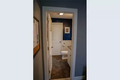 87 Woodward Ave Avenue, Narragansett, RI 02882 - Photo 9