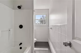 32 Milburn Rd, East Providence, RI 02914 - Photo 23