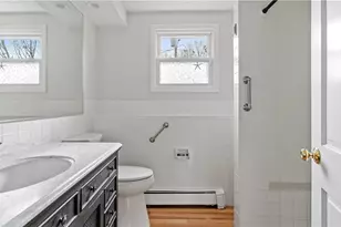 32 Milburn Rd, East Providence, RI 02914 - Photo 11