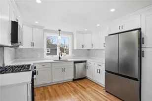 141 Hilton Rd, Warwick, RI 02889 - Photo 7