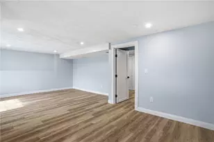 141 Hilton Rd, Warwick, RI 02889 - Photo 25