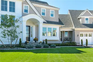 71 Cliff Dr, Narragansett, RI 02882 - Photo 3