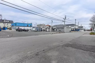 77 Main Road, Tiverton, RI 02878 - Photo 5
