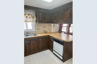 44 Castle Road, Attleboro, MA 02703 - Photo 7