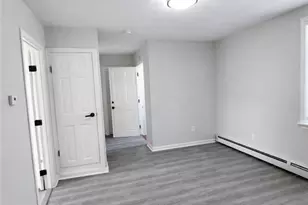 71 E George St, Providence, RI 02906 - Photo 13