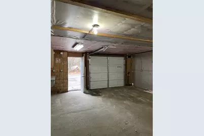 586 South County Trail, Exeter, RI 02822 - Photo 5