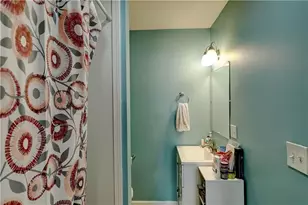 476 Smith St, Providence, RI 02908 - Photo 11