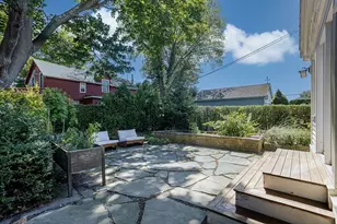 3 Vicksburg Pl, Newport, RI 02840 - Photo 37