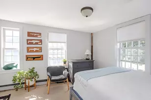 3 Vicksburg Pl, Newport, RI 02840 - Photo 23