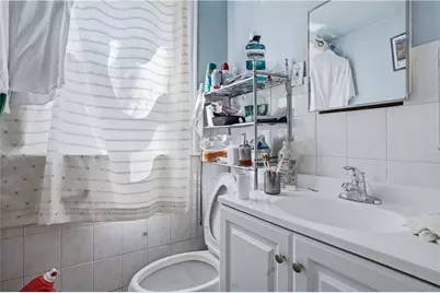 872 Lonsdale Avenue, Central Falls, RI 02863 - Photo 27