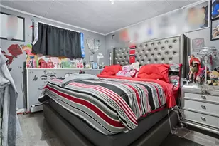 872 Lonsdale Ave, Central Falls, RI 02863 - Photo 7