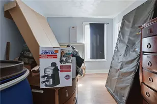 872 Lonsdale Ave, Central Falls, RI 02863 - Photo 25