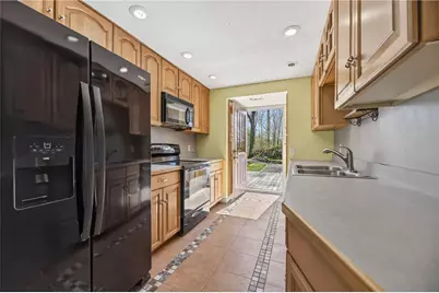 13 Pigeon Hill Cove, Hopkinton, RI 02808 - Photo 15