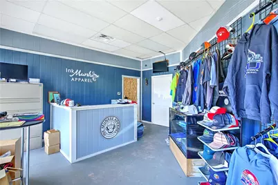 628 Metacom Avenue, Warren, RI 02885 - Photo 11