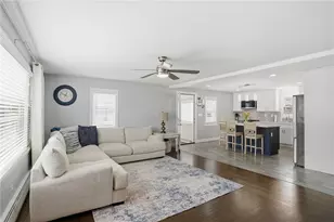 5 State St, Pawtucket, RI 02861 - Photo 5