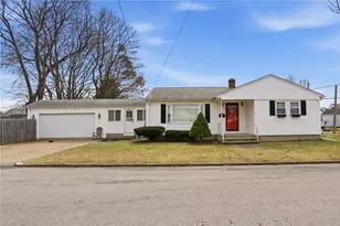 5 State St, Pawtucket, RI 02861 - Photo 1