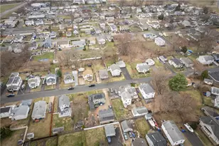 37 Austin Ave, East Providence, RI 02914 - Photo 19