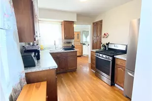 128 Fern St, Warwick, RI 02889 - Photo 9