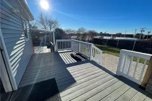 9 Wilson Rd, Middletown, RI 02842 - Photo 15