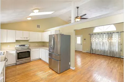 36 Great Oak Drive, Warwick, RI 02886 - Photo 11