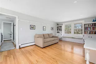 8 Gladridge Dr, East Greenwich, RI 02818 - Photo 15