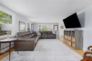 8 Gladridge Dr, East Greenwich, RI 02818 - Photo 7