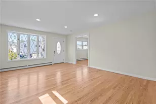 176 Horse Neck Rd, Warwick, RI 02889 - Photo 13