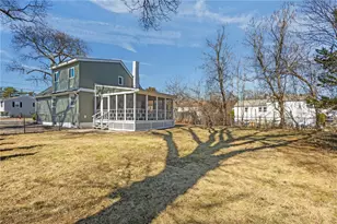 176 Horse Neck Rd, Warwick, RI 02889 - Photo 35