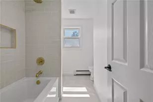 176 Horse Neck Rd, Warwick, RI 02889 - Photo 15