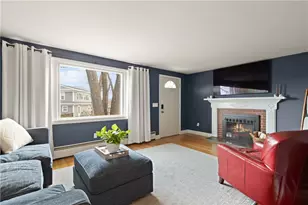 6 Harrington Dr, Johnston, RI 02919 - Photo 3