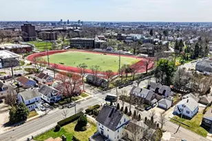 190 Wardlaw Ave, Providence, RI 02908 - Photo 19