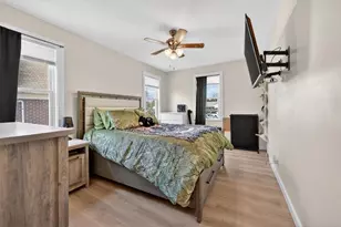 190 Wardlaw Ave, Providence, RI 02908 - Photo 21